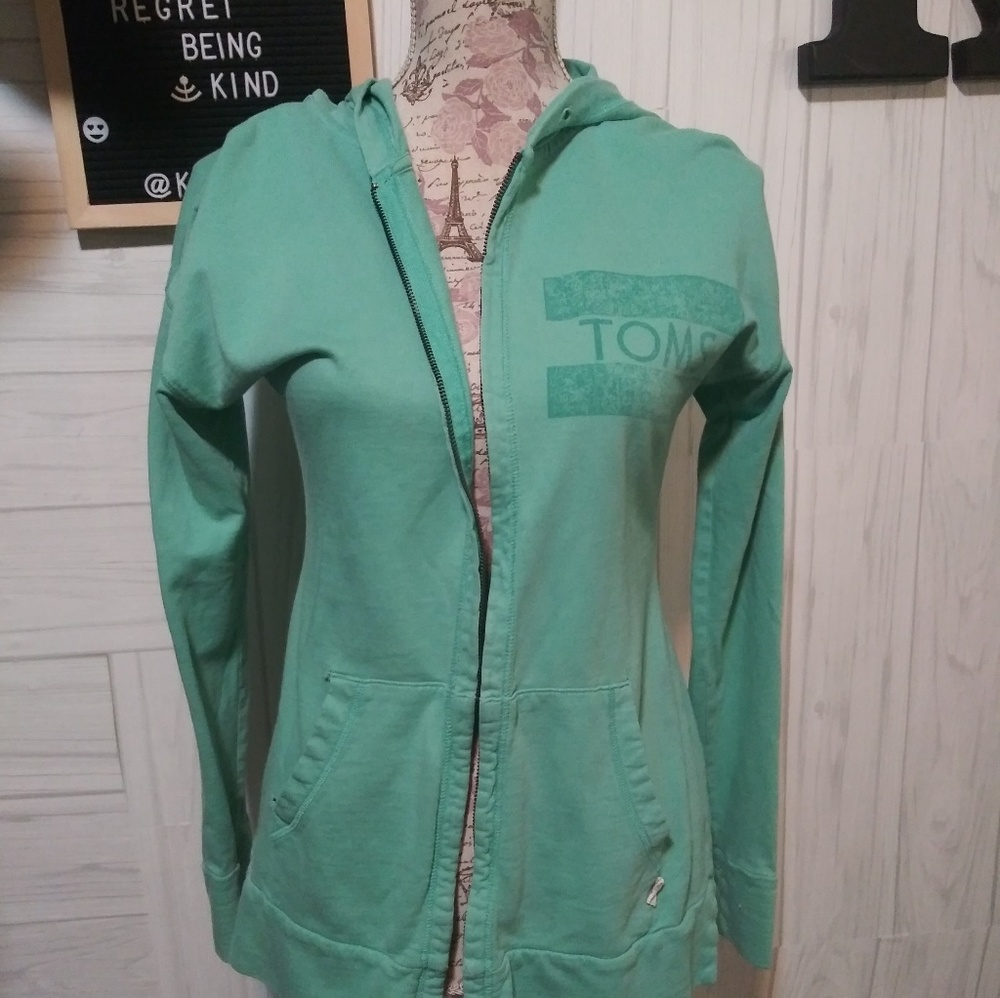 Toms mint/green jacket with a hood and pockets

 m